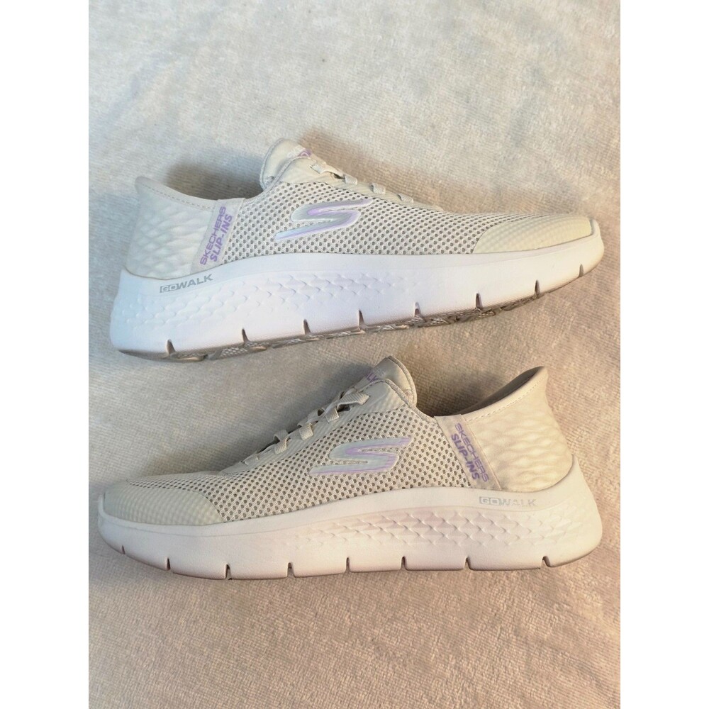 Skechers women Size 5